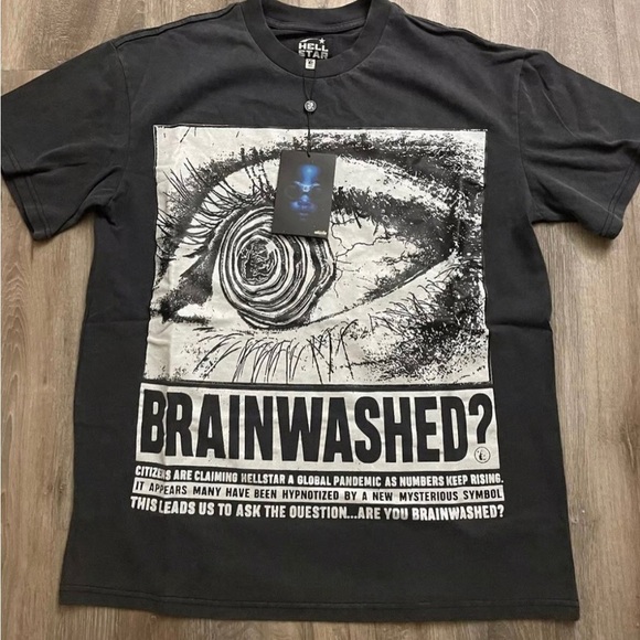 Hellstar Other - Black Short Sleeve Tee with Bold Graphic Design